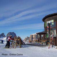 Skiing On A Budget Skiing Breaks Skiing